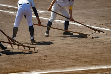 高校野球 グラウンド整備 © mtaira