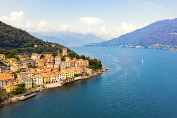 Fototapeta na wymiar Lago di Como (IT) - Santa Maria Rezzonico - vista aerea 