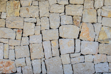 Wall of large stones.