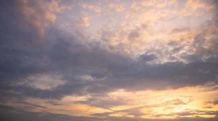 Naklejka na ściany i meble Sonnenuntergang Himmel Wolkenspiel Wolken