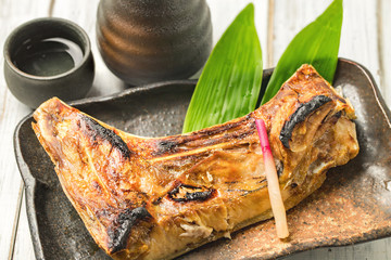 メバチマグロのカマ塩焼き