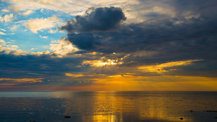 Fototapeta premium Amazing sunset over the beach on Baltic sea