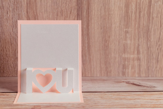 Lovely white pearl paper card frame I heart you. Simple and minimal loveable photo style.