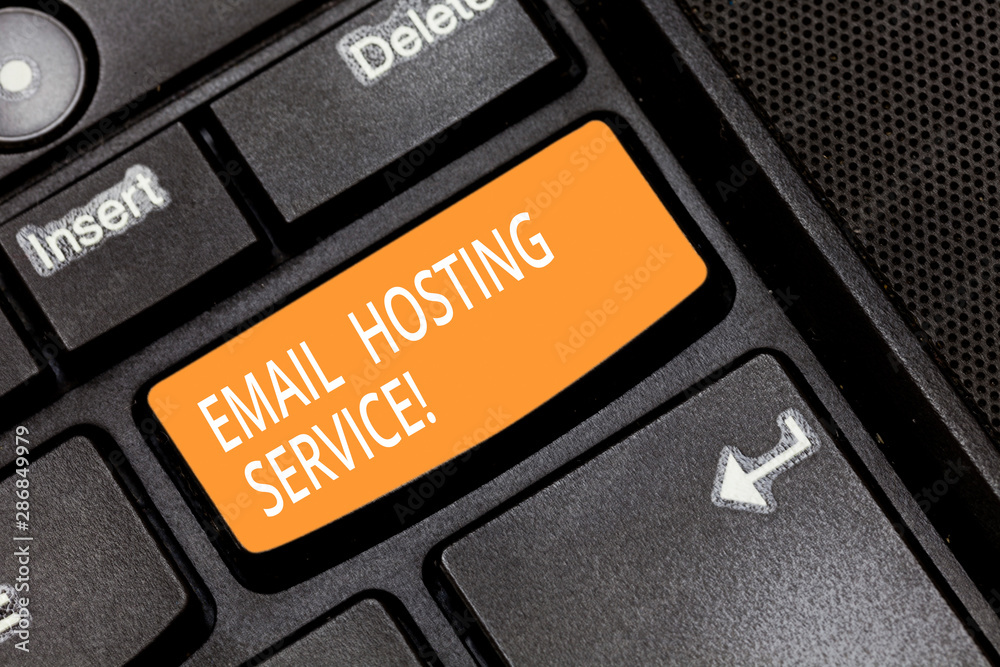 Fototapete word writing text email hosting service. business concept for internet hosting service that operates