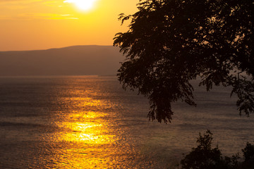 Fototapeta na wymiar Zachód słońca nad morzem w Chorwacji