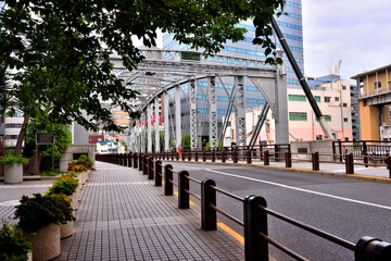 隅田川近くの南高橋の風景