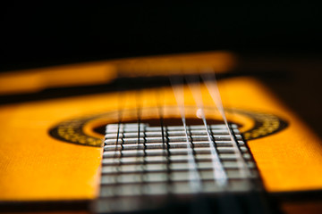 guitar frets and strings