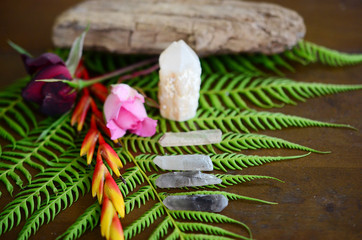 Healing crystal grid kit, lovely wicca crystal set. Healing gems for witches alter, clear quartz crystal tower, and smokey quartz points. Meditation reiki, and spiritual healing