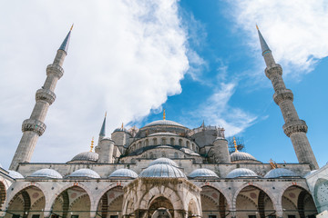 Fototapeta na wymiar blue mosque under construction, Istanbul, Turkey