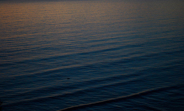 rythmic waves rolling onto the oregon coast