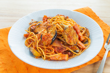 茄子のトマトソースパスタ