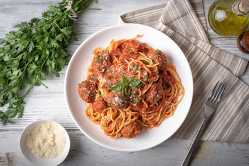traditional tomato sauce meatball spaghetti