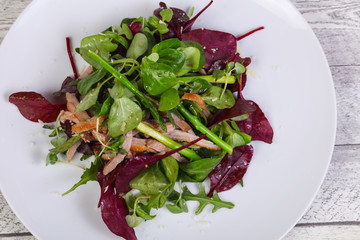 Mix salad with meat and asparagus