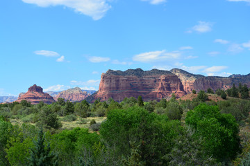 Fototapeta na wymiar Stunning Red Rock Mountains of Sedona Arizona