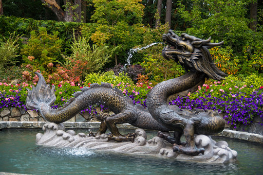The Dragon fountain in a chines garden.