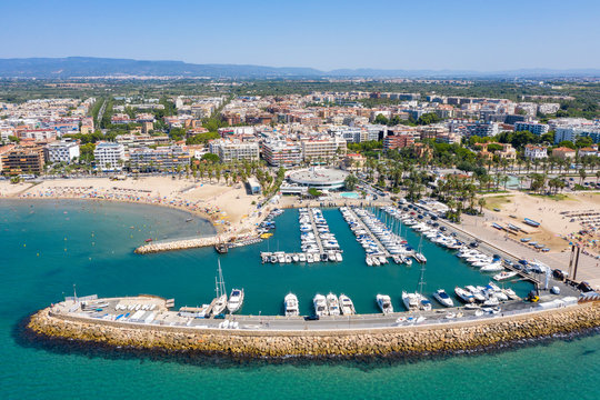 Salou Bilder Durchsuchen 2,561 Archivfotos, und Videos