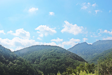 Obraz premium 하늘과 산