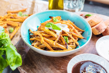 Healthy Homemade Baked Sweet Potato Fries 