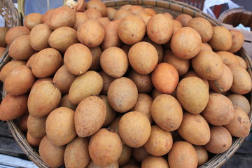 Fruit. Sapodilla - Tak