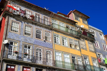 Obraz premium Traditional facades, Colorful architecture in the Old Town of Porto
