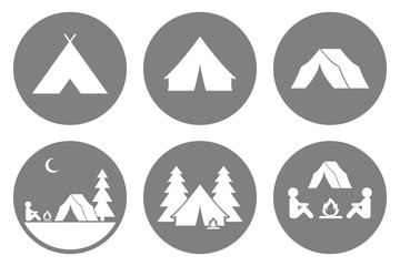 Tourist tent icon. Camping sign. Tourism symbol. Vector. © Vector DSGNR