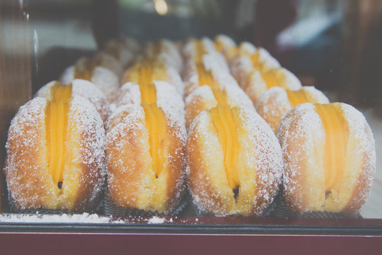 Bola de Berlim pastries, Portugal