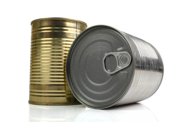 Tin can. Isolated with clipping path.