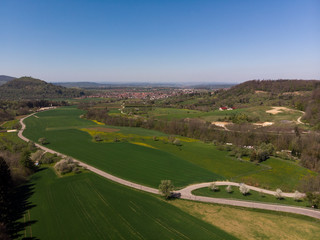 Fototapeta na wymiar Frühling - Luftaufnahme