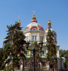 Fototapeta na wymiar Almaty - Ascension Cathedral