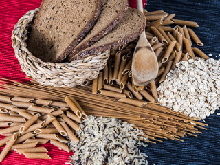 different types of natural whole grain foods