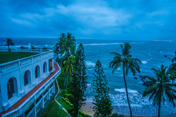 スリランカ・コロンボのビーチと街並み