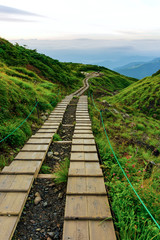Fototapeta na wymiar Trail with mountains landscape in Hakuba Happo-one Japan