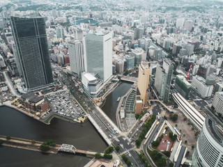 横浜みなとみらいランドマークタワーからの港湾都市展望