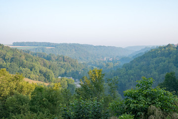 Fototapeta na wymiar Blick über das Taubertal in Rothenburg ob der Tauber in Mittelfranken, Bayern, Deutschland 