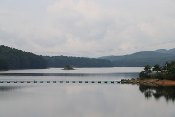 夏の聖湖（広島県）