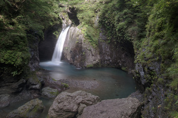 Fototapeta na wymiar 大釜の滝