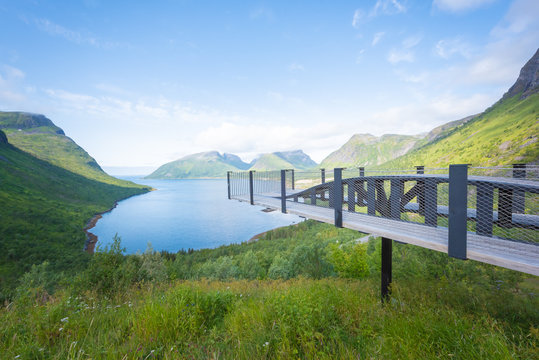 Bergsbotn Cantilevered Viewpoint Bridge over Bergsfjord with Blue Sky, Norwegian Scenic Route, Senja Island, Norway