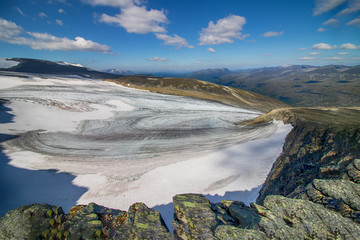 glacier in jotunheimen national park