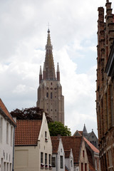 Liebfrauenkirche in der mittelalterlichen Altstadt Brügge