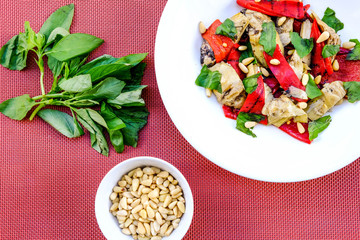 Healthy Roast Red Pepper and Artichoke Salad