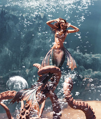 3d Fantasy horror of mermaid fight with giant octopus in mythical sea,Fantasy fairy tale of a sea nymph,3d illustration for book cover - 287197380