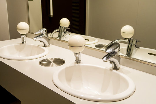 蛇口 Images Browse 10 194 Stock Photos Vectors and Video Adobe Stock