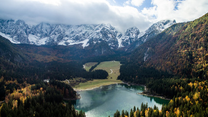 Fototapeta na wymiar Lago superiore di Fusine (Italy)