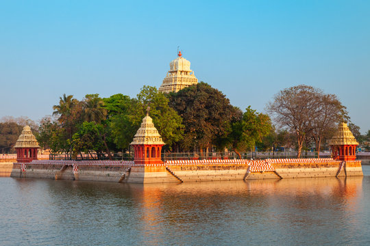Vandiyur Mariamman Temple in Madurai