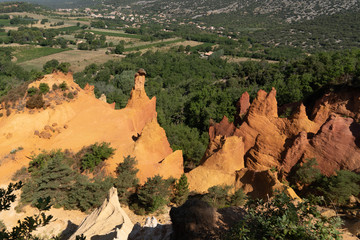 french ochres landscape in luberon in Colorado Provença at Rustrel Provence France - obrazy, fototapety, plakaty