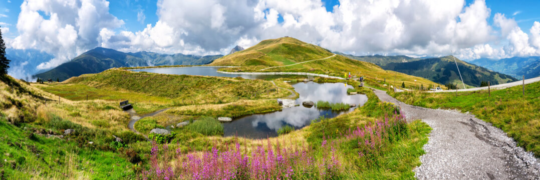 View of the magnificent summits and the pristine beauty of the Kitzb&uuml;heler alps.