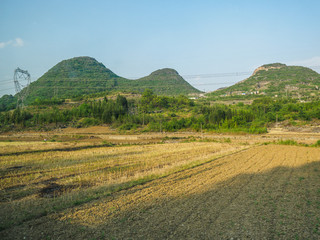 Fototapeta na wymiar Mountain landscape near the City of Luoping (Yunnan Province - China).