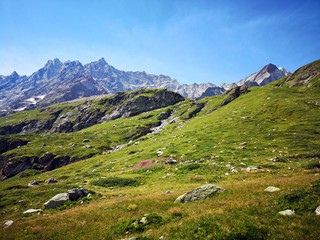 Fototapeta na wymiar Mountain in the Alps - Grand Murailles