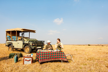 Luxury bush breakfast