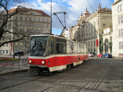 Tatra T6A5 v Praze